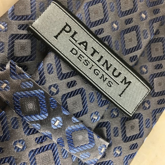 PLATINUM SILK TIE - Picture 4 of 14